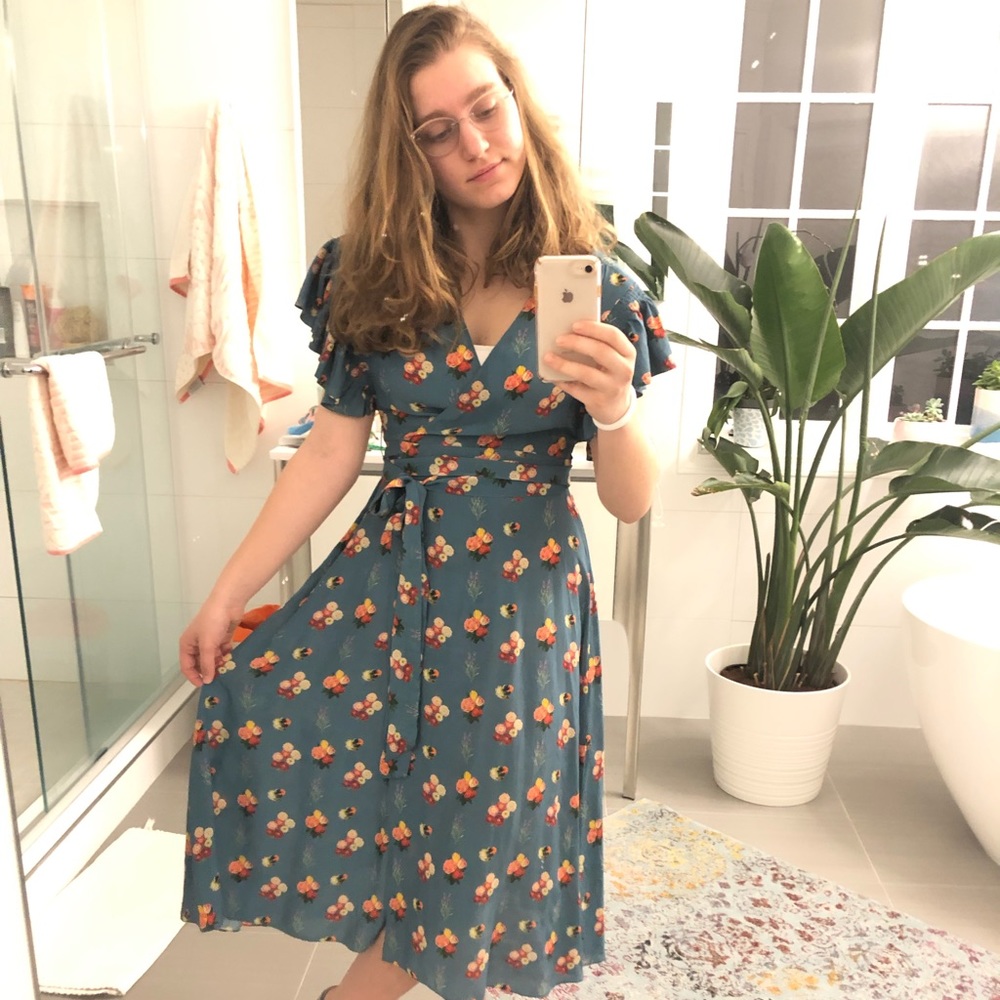 Meet your Posher, Thea